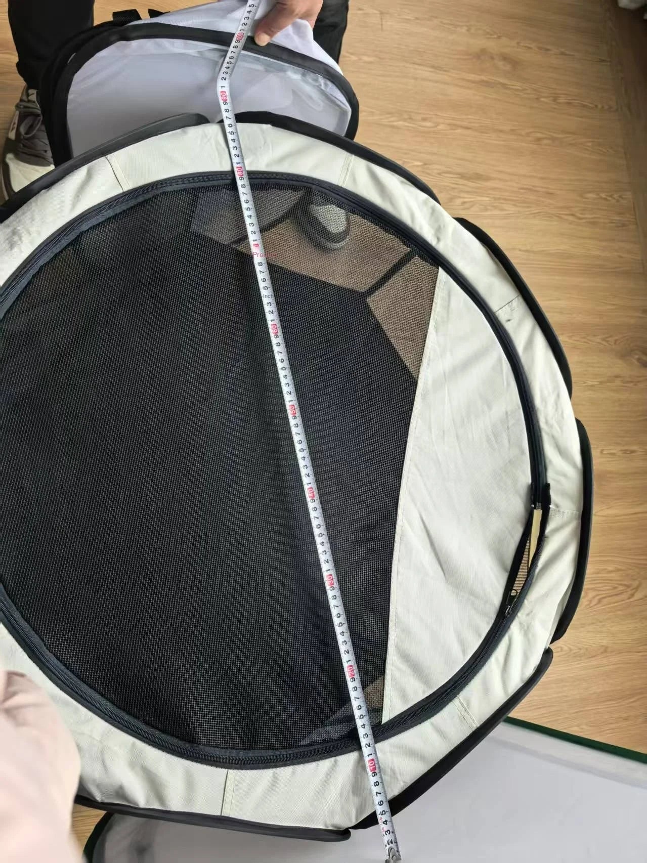 Large Foldable Octagonal Cat Playpen with Mesh Door